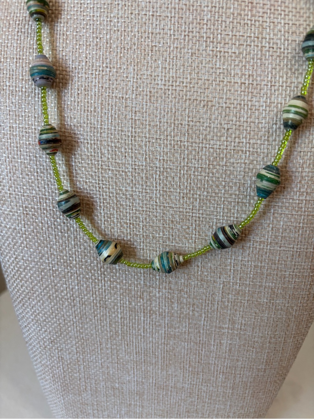 Paper Beaded Necklace - Picture 3 of 7